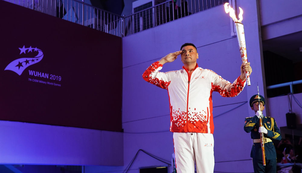 开云注册平台-马赛内部会议纪要流出——赛后防线松动，CBA常规赛使命明确，心理建设被强调的简单介绍