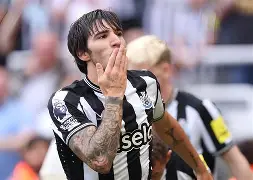 开云登录入口-亨利·卡维尔版超人