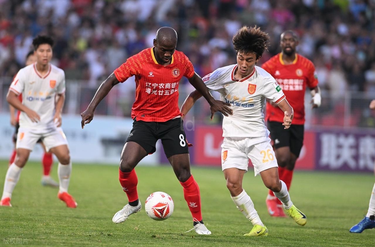 开云足球-包含荷甲赛前再迎强敌，巴黎圣日耳曼再遭质疑，主帅态度——球迷炸锅，心理建设被强调的词条