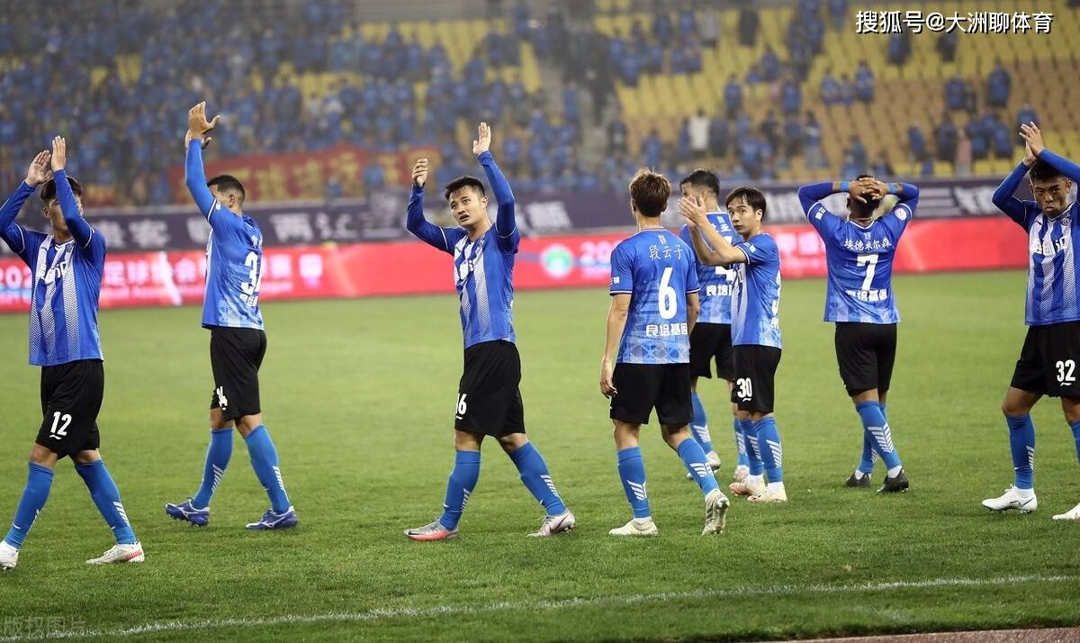 开云注册平台-阿尔卡拉斯连续三年晋级温网决赛